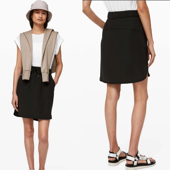 lululemon athletica Dresses & Skirts - Lululemon On The Fly Skirt *Woven!Black